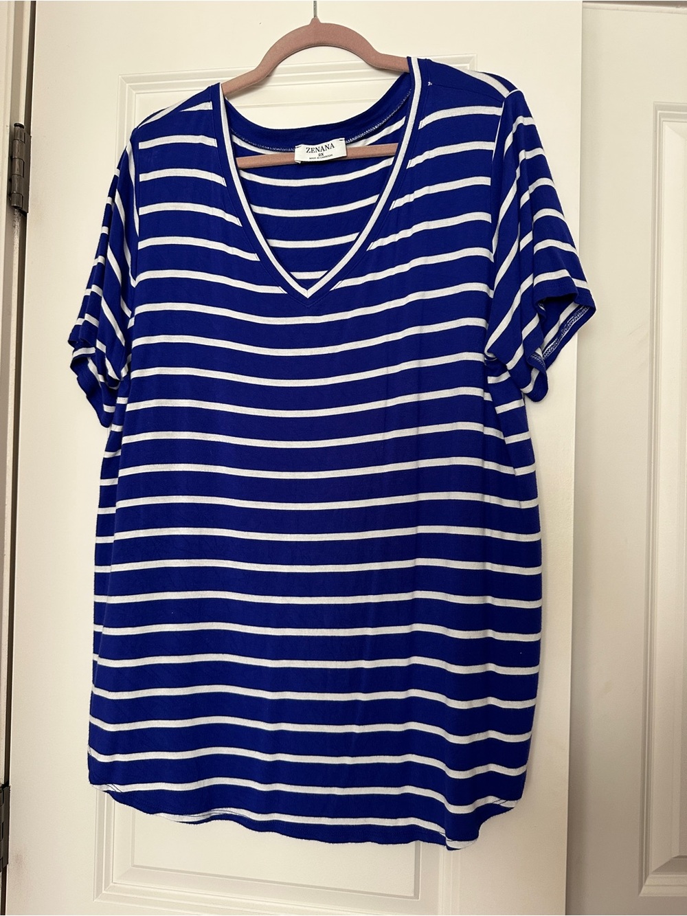 Zenana Plus size Blue & White Striped V-Neck Tee